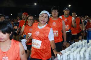 BIB: 129, 382, 25068, 
                            <button type="button" onclick="openModal(10664909)" class="btn btn-primary btn-sm float-right btn-popup" data-toggle="modal" data-target=".modal-high-quality">
                        <i class="fas fa-shopping-cart"></i> Add to Cart
                    </button>
                                            <button type="button" onclick="isThisMe(10664909, true)" class="btn btn-success btn-sm float-right btn-popup btn-isme hidden" data-toggle="tooltip" data-placement="bottom" title="นี่คือรูปของคุณใช่ไหม คลิกที่นี่เพื่อเอาเข้าอัลบั้ม">
                        <i class="fas fa-plus"></i> Add to album
                    </button>
                    <button type="button" onclick="isThisMe(10664909, false)" class="btn btn-warning btn-sm float-right btn-popup btn-isnotme hidden">
                        <i class="fas fa-ban"></i> Remove from album
                    </button>