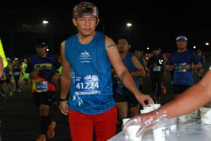 BIB: 41224, 42102
                            <button type="button" onclick="openModal(10572439)" class="btn btn-primary btn-sm float-right btn-popup" data-toggle="modal" data-target=".modal-high-quality">
                        <i class="fas fa-shopping-cart"></i> Add to Cart
                    </button>
                                            <button type="button" onclick="isThisMe(10572439, true)" class="btn btn-success btn-sm float-right btn-popup btn-isme hidden" data-toggle="tooltip" data-placement="bottom" title="นี่คือรูปของคุณใช่ไหม คลิกที่นี่เพื่อเอาเข้าอัลบั้ม">
                        <i class="fas fa-plus"></i> Add to album
                    </button>
                    <button type="button" onclick="isThisMe(10572439, false)" class="btn btn-warning btn-sm float-right btn-popup btn-isnotme hidden">
                        <i class="fas fa-ban"></i> Remove from album
                    </button>