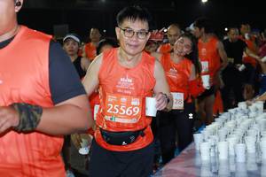 BIB: 25569
                            <button type="button" onclick="openModal(10665008)" class="btn btn-primary btn-sm float-right btn-popup" data-toggle="modal" data-target=".modal-high-quality">
                        <i class="fas fa-shopping-cart"></i> Add to Cart
                    </button>
                                            <button type="button" onclick="isThisMe(10665008, true)" class="btn btn-success btn-sm float-right btn-popup btn-isme hidden" data-toggle="tooltip" data-placement="bottom" title="นี่คือรูปของคุณใช่ไหม คลิกที่นี่เพื่อเอาเข้าอัลบั้ม">
                        <i class="fas fa-plus"></i> Add to album
                    </button>
                    <button type="button" onclick="isThisMe(10665008, false)" class="btn btn-warning btn-sm float-right btn-popup btn-isnotme hidden">
                        <i class="fas fa-ban"></i> Remove from album
                    </button>