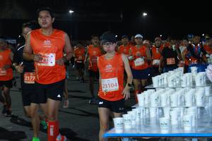 BIB: 2275, 286, 306, 2177, 23104
                            <button type="button" onclick="openModal(10657304)" class="btn btn-primary btn-sm float-right btn-popup" data-toggle="modal" data-target=".modal-high-quality">
                        <i class="fas fa-shopping-cart"></i> Add to Cart
                    </button>
                                            <button type="button" onclick="isThisMe(10657304, true)" class="btn btn-success btn-sm float-right btn-popup btn-isme hidden" data-toggle="tooltip" data-placement="bottom" title="นี่คือรูปของคุณใช่ไหม คลิกที่นี่เพื่อเอาเข้าอัลบั้ม">
                        <i class="fas fa-plus"></i> Add to album
                    </button>
                    <button type="button" onclick="isThisMe(10657304, false)" class="btn btn-warning btn-sm float-right btn-popup btn-isnotme hidden">
                        <i class="fas fa-ban"></i> Remove from album
                    </button>