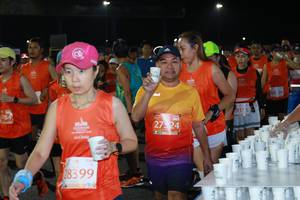 BIB: 935, 784, 28399
                            <button type="button" onclick="openModal(10663047)" class="btn btn-primary btn-sm float-right btn-popup" data-toggle="modal" data-target=".modal-high-quality">
                        <i class="fas fa-shopping-cart"></i> Add to Cart
                    </button>
                                            <button type="button" onclick="isThisMe(10663047, true)" class="btn btn-success btn-sm float-right btn-popup btn-isme hidden" data-toggle="tooltip" data-placement="bottom" title="นี่คือรูปของคุณใช่ไหม คลิกที่นี่เพื่อเอาเข้าอัลบั้ม">
                        <i class="fas fa-plus"></i> Add to album
                    </button>
                    <button type="button" onclick="isThisMe(10663047, false)" class="btn btn-warning btn-sm float-right btn-popup btn-isnotme hidden">
                        <i class="fas fa-ban"></i> Remove from album
                    </button>