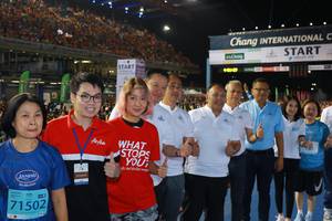 BIB: 71502
                            <button type="button" onclick="openModal(10572326)" class="btn btn-primary btn-sm float-right btn-popup" data-toggle="modal" data-target=".modal-high-quality">
                        <i class="fas fa-shopping-cart"></i> Add to Cart
                    </button>
                                            <button type="button" onclick="isThisMe(10572326, true)" class="btn btn-success btn-sm float-right btn-popup btn-isme hidden" data-toggle="tooltip" data-placement="bottom" title="นี่คือรูปของคุณใช่ไหม คลิกที่นี่เพื่อเอาเข้าอัลบั้ม">
                        <i class="fas fa-plus"></i> Add to album
                    </button>
                    <button type="button" onclick="isThisMe(10572326, false)" class="btn btn-warning btn-sm float-right btn-popup btn-isnotme hidden">
                        <i class="fas fa-ban"></i> Remove from album
                    </button>