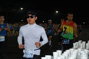 BIB: 037, 40711, 43576
                            <button type="button" onclick="openModal(10572383)" class="btn btn-primary btn-sm float-right btn-popup" data-toggle="modal" data-target=".modal-high-quality">
                        <i class="fas fa-shopping-cart"></i> Add to Cart
                    </button>
                                            <button type="button" onclick="isThisMe(10572383, true)" class="btn btn-success btn-sm float-right btn-popup btn-isme hidden" data-toggle="tooltip" data-placement="bottom" title="นี่คือรูปของคุณใช่ไหม คลิกที่นี่เพื่อเอาเข้าอัลบั้ม">
                        <i class="fas fa-plus"></i> Add to album
                    </button>
                    <button type="button" onclick="isThisMe(10572383, false)" class="btn btn-warning btn-sm float-right btn-popup btn-isnotme hidden">
                        <i class="fas fa-ban"></i> Remove from album
                    </button>