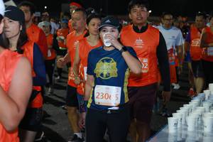 BIB: 810, 230
                            <button type="button" onclick="openModal(10664857)" class="btn btn-primary btn-sm float-right btn-popup" data-toggle="modal" data-target=".modal-high-quality">
                        <i class="fas fa-shopping-cart"></i> Add to Cart
                    </button>
                                            <button type="button" onclick="isThisMe(10664857, true)" class="btn btn-success btn-sm float-right btn-popup btn-isme hidden" data-toggle="tooltip" data-placement="bottom" title="นี่คือรูปของคุณใช่ไหม คลิกที่นี่เพื่อเอาเข้าอัลบั้ม">
                        <i class="fas fa-plus"></i> Add to album
                    </button>
                    <button type="button" onclick="isThisMe(10664857, false)" class="btn btn-warning btn-sm float-right btn-popup btn-isnotme hidden">
                        <i class="fas fa-ban"></i> Remove from album
                    </button>