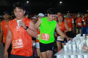 BIB: 725, 70713, 285, 29099, 22760
                            <button type="button" onclick="openModal(10663435)" class="btn btn-primary btn-sm float-right btn-popup" data-toggle="modal" data-target=".modal-high-quality">
                        <i class="fas fa-shopping-cart"></i> Add to Cart
                    </button>
                                            <button type="button" onclick="isThisMe(10663435, true)" class="btn btn-success btn-sm float-right btn-popup btn-isme hidden" data-toggle="tooltip" data-placement="bottom" title="นี่คือรูปของคุณใช่ไหม คลิกที่นี่เพื่อเอาเข้าอัลบั้ม">
                        <i class="fas fa-plus"></i> Add to album
                    </button>
                    <button type="button" onclick="isThisMe(10663435, false)" class="btn btn-warning btn-sm float-right btn-popup btn-isnotme hidden">
                        <i class="fas fa-ban"></i> Remove from album
                    </button>