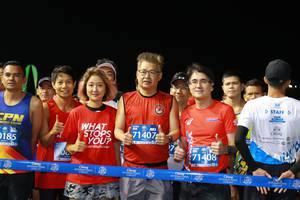 BIB: 71407, 0185, 71408
                            <button type="button" onclick="openModal(10572286)" class="btn btn-primary btn-sm float-right btn-popup" data-toggle="modal" data-target=".modal-high-quality">
                        <i class="fas fa-shopping-cart"></i> Add to Cart
                    </button>
                                            <button type="button" onclick="isThisMe(10572286, true)" class="btn btn-success btn-sm float-right btn-popup btn-isme hidden" data-toggle="tooltip" data-placement="bottom" title="นี่คือรูปของคุณใช่ไหม คลิกที่นี่เพื่อเอาเข้าอัลบั้ม">
                        <i class="fas fa-plus"></i> Add to album
                    </button>
                    <button type="button" onclick="isThisMe(10572286, false)" class="btn btn-warning btn-sm float-right btn-popup btn-isnotme hidden">
                        <i class="fas fa-ban"></i> Remove from album
                    </button>