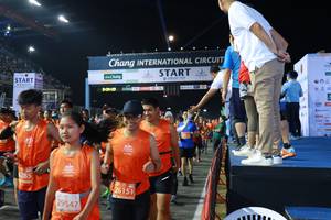 BIB: 285, 26151, 29547
                            <button type="button" onclick="openModal(10651780)" class="btn btn-primary btn-sm float-right btn-popup" data-toggle="modal" data-target=".modal-high-quality">
                        <i class="fas fa-shopping-cart"></i> Add to Cart
                    </button>
                                            <button type="button" onclick="isThisMe(10651780, true)" class="btn btn-success btn-sm float-right btn-popup btn-isme hidden" data-toggle="tooltip" data-placement="bottom" title="นี่คือรูปของคุณใช่ไหม คลิกที่นี่เพื่อเอาเข้าอัลบั้ม">
                        <i class="fas fa-plus"></i> Add to album
                    </button>
                    <button type="button" onclick="isThisMe(10651780, false)" class="btn btn-warning btn-sm float-right btn-popup btn-isnotme hidden">
                        <i class="fas fa-ban"></i> Remove from album
                    </button>