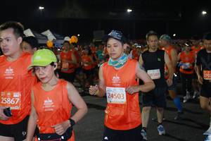 BIB: 270, 8589, 24503, 25867
                            <button type="button" onclick="openModal(10661358)" class="btn btn-primary btn-sm float-right btn-popup" data-toggle="modal" data-target=".modal-high-quality">
                        <i class="fas fa-shopping-cart"></i> Add to Cart
                    </button>
                                            <button type="button" onclick="isThisMe(10661358, true)" class="btn btn-success btn-sm float-right btn-popup btn-isme hidden" data-toggle="tooltip" data-placement="bottom" title="นี่คือรูปของคุณใช่ไหม คลิกที่นี่เพื่อเอาเข้าอัลบั้ม">
                        <i class="fas fa-plus"></i> Add to album
                    </button>
                    <button type="button" onclick="isThisMe(10661358, false)" class="btn btn-warning btn-sm float-right btn-popup btn-isnotme hidden">
                        <i class="fas fa-ban"></i> Remove from album
                    </button>