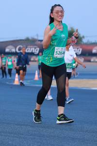 BIB: 52646, 515, 
                            <button type="button" onclick="openModal(10511782)" class="btn btn-primary btn-sm float-right btn-popup" data-toggle="modal" data-target=".modal-high-quality">
                        <i class="fas fa-shopping-cart"></i> Add to Cart
                    </button>
                                            <button type="button" onclick="isThisMe(10511782, true)" class="btn btn-success btn-sm float-right btn-popup btn-isme hidden" data-toggle="tooltip" data-placement="bottom" title="นี่คือรูปของคุณใช่ไหม คลิกที่นี่เพื่อเอาเข้าอัลบั้ม">
                        <i class="fas fa-plus"></i> Add to album
                    </button>
                    <button type="button" onclick="isThisMe(10511782, false)" class="btn btn-warning btn-sm float-right btn-popup btn-isnotme hidden">
                        <i class="fas fa-ban"></i> Remove from album
                    </button>