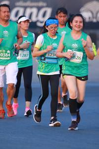 BIB: 826, 523, 51287, 0384
                            <button type="button" onclick="openModal(10497993)" class="btn btn-primary btn-sm float-right btn-popup" data-toggle="modal" data-target=".modal-high-quality">
                        <i class="fas fa-shopping-cart"></i> Add to Cart
                    </button>
                                            <button type="button" onclick="isThisMe(10497993, true)" class="btn btn-success btn-sm float-right btn-popup btn-isme hidden" data-toggle="tooltip" data-placement="bottom" title="นี่คือรูปของคุณใช่ไหม คลิกที่นี่เพื่อเอาเข้าอัลบั้ม">
                        <i class="fas fa-plus"></i> Add to album
                    </button>
                    <button type="button" onclick="isThisMe(10497993, false)" class="btn btn-warning btn-sm float-right btn-popup btn-isnotme hidden">
                        <i class="fas fa-ban"></i> Remove from album
                    </button>