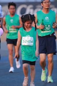 BIB: 707, 52414
                            <button type="button" onclick="openModal(10500316)" class="btn btn-primary btn-sm float-right btn-popup" data-toggle="modal" data-target=".modal-high-quality">
                        <i class="fas fa-shopping-cart"></i> Add to Cart
                    </button>
                                            <button type="button" onclick="isThisMe(10500316, true)" class="btn btn-success btn-sm float-right btn-popup btn-isme hidden" data-toggle="tooltip" data-placement="bottom" title="นี่คือรูปของคุณใช่ไหม คลิกที่นี่เพื่อเอาเข้าอัลบั้ม">
                        <i class="fas fa-plus"></i> Add to album
                    </button>
                    <button type="button" onclick="isThisMe(10500316, false)" class="btn btn-warning btn-sm float-right btn-popup btn-isnotme hidden">
                        <i class="fas fa-ban"></i> Remove from album
                    </button>