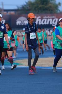 BIB: 589, 5095
                            <button type="button" onclick="openModal(10512216)" class="btn btn-primary btn-sm float-right btn-popup" data-toggle="modal" data-target=".modal-high-quality">
                        <i class="fas fa-shopping-cart"></i> Add to Cart
                    </button>
                                            <button type="button" onclick="isThisMe(10512216, true)" class="btn btn-success btn-sm float-right btn-popup btn-isme hidden" data-toggle="tooltip" data-placement="bottom" title="นี่คือรูปของคุณใช่ไหม คลิกที่นี่เพื่อเอาเข้าอัลบั้ม">
                        <i class="fas fa-plus"></i> Add to album
                    </button>
                    <button type="button" onclick="isThisMe(10512216, false)" class="btn btn-warning btn-sm float-right btn-popup btn-isnotme hidden">
                        <i class="fas fa-ban"></i> Remove from album
                    </button>