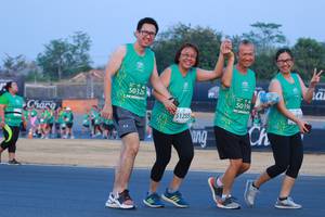 BIB: 50326, 501, 015, 51255
                            <button type="button" onclick="openModal(10512103)" class="btn btn-primary btn-sm float-right btn-popup" data-toggle="modal" data-target=".modal-high-quality">
                        <i class="fas fa-shopping-cart"></i> Add to Cart
                    </button>
                                            <button type="button" onclick="isThisMe(10512103, true)" class="btn btn-success btn-sm float-right btn-popup btn-isme hidden" data-toggle="tooltip" data-placement="bottom" title="นี่คือรูปของคุณใช่ไหม คลิกที่นี่เพื่อเอาเข้าอัลบั้ม">
                        <i class="fas fa-plus"></i> Add to album
                    </button>
                    <button type="button" onclick="isThisMe(10512103, false)" class="btn btn-warning btn-sm float-right btn-popup btn-isnotme hidden">
                        <i class="fas fa-ban"></i> Remove from album
                    </button>