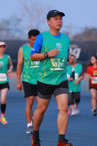 BIB: 5180, 50285, 
                            <button type="button" onclick="openModal(10502591)" class="btn btn-primary btn-sm float-right btn-popup" data-toggle="modal" data-target=".modal-high-quality">
                        <i class="fas fa-shopping-cart"></i> Add to Cart
                    </button>
                                            <button type="button" onclick="isThisMe(10502591, true)" class="btn btn-success btn-sm float-right btn-popup btn-isme hidden" data-toggle="tooltip" data-placement="bottom" title="นี่คือรูปของคุณใช่ไหม คลิกที่นี่เพื่อเอาเข้าอัลบั้ม">
                        <i class="fas fa-plus"></i> Add to album
                    </button>
                    <button type="button" onclick="isThisMe(10502591, false)" class="btn btn-warning btn-sm float-right btn-popup btn-isnotme hidden">
                        <i class="fas fa-ban"></i> Remove from album
                    </button>