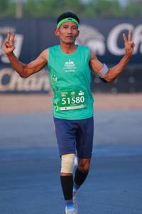 BIB: 51580
                            <button type="button" onclick="openModal(10500218)" class="btn btn-primary btn-sm float-right btn-popup" data-toggle="modal" data-target=".modal-high-quality">
                        <i class="fas fa-shopping-cart"></i> Add to Cart
                    </button>
                                            <button type="button" onclick="isThisMe(10500218, true)" class="btn btn-success btn-sm float-right btn-popup btn-isme hidden" data-toggle="tooltip" data-placement="bottom" title="นี่คือรูปของคุณใช่ไหม คลิกที่นี่เพื่อเอาเข้าอัลบั้ม">
                        <i class="fas fa-plus"></i> Add to album
                    </button>
                    <button type="button" onclick="isThisMe(10500218, false)" class="btn btn-warning btn-sm float-right btn-popup btn-isnotme hidden">
                        <i class="fas fa-ban"></i> Remove from album
                    </button>