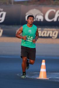 BIB: 1810
                            <button type="button" onclick="openModal(10491737)" class="btn btn-primary btn-sm float-right btn-popup" data-toggle="modal" data-target=".modal-high-quality">
                        <i class="fas fa-shopping-cart"></i> Add to Cart
                    </button>
                                            <button type="button" onclick="isThisMe(10491737, true)" class="btn btn-success btn-sm float-right btn-popup btn-isme hidden" data-toggle="tooltip" data-placement="bottom" title="นี่คือรูปของคุณใช่ไหม คลิกที่นี่เพื่อเอาเข้าอัลบั้ม">
                        <i class="fas fa-plus"></i> Add to album
                    </button>
                    <button type="button" onclick="isThisMe(10491737, false)" class="btn btn-warning btn-sm float-right btn-popup btn-isnotme hidden">
                        <i class="fas fa-ban"></i> Remove from album
                    </button>