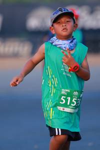 BIB: 5153
                            <button type="button" onclick="openModal(10500319)" class="btn btn-primary btn-sm float-right btn-popup" data-toggle="modal" data-target=".modal-high-quality">
                        <i class="fas fa-shopping-cart"></i> Add to Cart
                    </button>
                                            <button type="button" onclick="isThisMe(10500319, true)" class="btn btn-success btn-sm float-right btn-popup btn-isme hidden" data-toggle="tooltip" data-placement="bottom" title="นี่คือรูปของคุณใช่ไหม คลิกที่นี่เพื่อเอาเข้าอัลบั้ม">
                        <i class="fas fa-plus"></i> Add to album
                    </button>
                    <button type="button" onclick="isThisMe(10500319, false)" class="btn btn-warning btn-sm float-right btn-popup btn-isnotme hidden">
                        <i class="fas fa-ban"></i> Remove from album
                    </button>