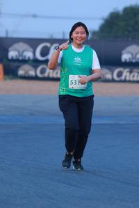 BIB: 531
                            <button type="button" onclick="openModal(10512026)" class="btn btn-primary btn-sm float-right btn-popup" data-toggle="modal" data-target=".modal-high-quality">
                        <i class="fas fa-shopping-cart"></i> Add to Cart
                    </button>
                                            <button type="button" onclick="isThisMe(10512026, true)" class="btn btn-success btn-sm float-right btn-popup btn-isme hidden" data-toggle="tooltip" data-placement="bottom" title="นี่คือรูปของคุณใช่ไหม คลิกที่นี่เพื่อเอาเข้าอัลบั้ม">
                        <i class="fas fa-plus"></i> Add to album
                    </button>
                    <button type="button" onclick="isThisMe(10512026, false)" class="btn btn-warning btn-sm float-right btn-popup btn-isnotme hidden">
                        <i class="fas fa-ban"></i> Remove from album
                    </button>