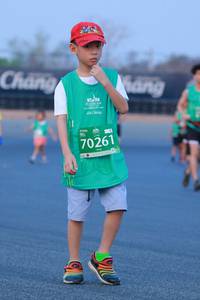 BIB: 70261
                            <button type="button" onclick="openModal(10511369)" class="btn btn-primary btn-sm float-right btn-popup" data-toggle="modal" data-target=".modal-high-quality">
                        <i class="fas fa-shopping-cart"></i> Add to Cart
                    </button>
                                            <button type="button" onclick="isThisMe(10511369, true)" class="btn btn-success btn-sm float-right btn-popup btn-isme hidden" data-toggle="tooltip" data-placement="bottom" title="นี่คือรูปของคุณใช่ไหม คลิกที่นี่เพื่อเอาเข้าอัลบั้ม">
                        <i class="fas fa-plus"></i> Add to album
                    </button>
                    <button type="button" onclick="isThisMe(10511369, false)" class="btn btn-warning btn-sm float-right btn-popup btn-isnotme hidden">
                        <i class="fas fa-ban"></i> Remove from album
                    </button>