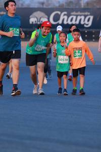 BIB: 316, 52085, 5313, 50518
                            <button type="button" onclick="openModal(10502513)" class="btn btn-primary btn-sm float-right btn-popup" data-toggle="modal" data-target=".modal-high-quality">
                        <i class="fas fa-shopping-cart"></i> Add to Cart
                    </button>
                                            <button type="button" onclick="isThisMe(10502513, true)" class="btn btn-success btn-sm float-right btn-popup btn-isme hidden" data-toggle="tooltip" data-placement="bottom" title="นี่คือรูปของคุณใช่ไหม คลิกที่นี่เพื่อเอาเข้าอัลบั้ม">
                        <i class="fas fa-plus"></i> Add to album
                    </button>
                    <button type="button" onclick="isThisMe(10502513, false)" class="btn btn-warning btn-sm float-right btn-popup btn-isnotme hidden">
                        <i class="fas fa-ban"></i> Remove from album
                    </button>