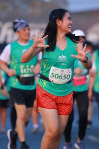 BIB: 178, 50650
                            <button type="button" onclick="openModal(10501883)" class="btn btn-primary btn-sm float-right btn-popup" data-toggle="modal" data-target=".modal-high-quality">
                        <i class="fas fa-shopping-cart"></i> Add to Cart
                    </button>
                                            <button type="button" onclick="isThisMe(10501883, true)" class="btn btn-success btn-sm float-right btn-popup btn-isme hidden" data-toggle="tooltip" data-placement="bottom" title="นี่คือรูปของคุณใช่ไหม คลิกที่นี่เพื่อเอาเข้าอัลบั้ม">
                        <i class="fas fa-plus"></i> Add to album
                    </button>
                    <button type="button" onclick="isThisMe(10501883, false)" class="btn btn-warning btn-sm float-right btn-popup btn-isnotme hidden">
                        <i class="fas fa-ban"></i> Remove from album
                    </button>