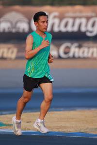 BIB: 517
                            <button type="button" onclick="openModal(10491704)" class="btn btn-primary btn-sm float-right btn-popup" data-toggle="modal" data-target=".modal-high-quality">
                        <i class="fas fa-shopping-cart"></i> Add to Cart
                    </button>
                                            <button type="button" onclick="isThisMe(10491704, true)" class="btn btn-success btn-sm float-right btn-popup btn-isme hidden" data-toggle="tooltip" data-placement="bottom" title="นี่คือรูปของคุณใช่ไหม คลิกที่นี่เพื่อเอาเข้าอัลบั้ม">
                        <i class="fas fa-plus"></i> Add to album
                    </button>
                    <button type="button" onclick="isThisMe(10491704, false)" class="btn btn-warning btn-sm float-right btn-popup btn-isnotme hidden">
                        <i class="fas fa-ban"></i> Remove from album
                    </button>