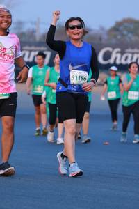 BIB: 51186
                            <button type="button" onclick="openModal(10505403)" class="btn btn-primary btn-sm float-right btn-popup" data-toggle="modal" data-target=".modal-high-quality">
                        <i class="fas fa-shopping-cart"></i> Add to Cart
                    </button>
                                            <button type="button" onclick="isThisMe(10505403, true)" class="btn btn-success btn-sm float-right btn-popup btn-isme hidden" data-toggle="tooltip" data-placement="bottom" title="นี่คือรูปของคุณใช่ไหม คลิกที่นี่เพื่อเอาเข้าอัลบั้ม">
                        <i class="fas fa-plus"></i> Add to album
                    </button>
                    <button type="button" onclick="isThisMe(10505403, false)" class="btn btn-warning btn-sm float-right btn-popup btn-isnotme hidden">
                        <i class="fas fa-ban"></i> Remove from album
                    </button>