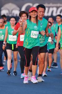 BIB: 5281, 52285, 525, 0357
                            <button type="button" onclick="openModal(10496502)" class="btn btn-primary btn-sm float-right btn-popup" data-toggle="modal" data-target=".modal-high-quality">
                        <i class="fas fa-shopping-cart"></i> Add to Cart
                    </button>
                                            <button type="button" onclick="isThisMe(10496502, true)" class="btn btn-success btn-sm float-right btn-popup btn-isme hidden" data-toggle="tooltip" data-placement="bottom" title="นี่คือรูปของคุณใช่ไหม คลิกที่นี่เพื่อเอาเข้าอัลบั้ม">
                        <i class="fas fa-plus"></i> Add to album
                    </button>
                    <button type="button" onclick="isThisMe(10496502, false)" class="btn btn-warning btn-sm float-right btn-popup btn-isnotme hidden">
                        <i class="fas fa-ban"></i> Remove from album
                    </button>