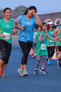 BIB: 2773, 522
                            <button type="button" onclick="openModal(10505182)" class="btn btn-primary btn-sm float-right btn-popup" data-toggle="modal" data-target=".modal-high-quality">
                        <i class="fas fa-shopping-cart"></i> Add to Cart
                    </button>
                                            <button type="button" onclick="isThisMe(10505182, true)" class="btn btn-success btn-sm float-right btn-popup btn-isme hidden" data-toggle="tooltip" data-placement="bottom" title="นี่คือรูปของคุณใช่ไหม คลิกที่นี่เพื่อเอาเข้าอัลบั้ม">
                        <i class="fas fa-plus"></i> Add to album
                    </button>
                    <button type="button" onclick="isThisMe(10505182, false)" class="btn btn-warning btn-sm float-right btn-popup btn-isnotme hidden">
                        <i class="fas fa-ban"></i> Remove from album
                    </button>