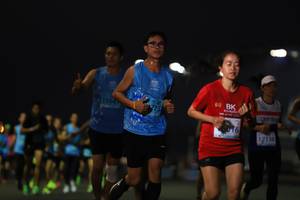 BIB: 1504, 5016, 12138
                            <button type="button" onclick="openModal(11650758)" class="btn btn-primary btn-sm float-right btn-popup" data-toggle="modal" data-target=".modal-high-quality">
                        <i class="fas fa-shopping-cart"></i> Add to Cart
                    </button>
                                            <button type="button" onclick="isThisMe(11650758, true)" class="btn btn-success btn-sm float-right btn-popup btn-isme hidden" data-toggle="tooltip" data-placement="bottom" title="นี่คือรูปของคุณใช่ไหม คลิกที่นี่เพื่อเอาเข้าอัลบั้ม">
                        <i class="fas fa-plus"></i> Add to album
                    </button>
                    <button type="button" onclick="isThisMe(11650758, false)" class="btn btn-warning btn-sm float-right btn-popup btn-isnotme hidden">
                        <i class="fas fa-ban"></i> Remove from album
                    </button>