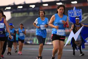 BIB: 382, 17415, 16811, 
                            <button type="button" onclick="openModal(11666762)" class="btn btn-primary btn-sm float-right btn-popup" data-toggle="modal" data-target=".modal-high-quality">
                        <i class="fas fa-shopping-cart"></i> Add to Cart
                    </button>
                                            <button type="button" onclick="isThisMe(11666762, true)" class="btn btn-success btn-sm float-right btn-popup btn-isme hidden" data-toggle="tooltip" data-placement="bottom" title="นี่คือรูปของคุณใช่ไหม คลิกที่นี่เพื่อเอาเข้าอัลบั้ม">
                        <i class="fas fa-plus"></i> Add to album
                    </button>
                    <button type="button" onclick="isThisMe(11666762, false)" class="btn btn-warning btn-sm float-right btn-popup btn-isnotme hidden">
                        <i class="fas fa-ban"></i> Remove from album
                    </button>