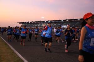 BIB: 
                            <button type="button" onclick="openModal(10883368)" class="btn btn-primary btn-sm float-right btn-popup" data-toggle="modal" data-target=".modal-high-quality">
                        <i class="fas fa-shopping-cart"></i> Add to Cart
                    </button>
                                            <button type="button" onclick="isThisMe(10883368, true)" class="btn btn-success btn-sm float-right btn-popup btn-isme hidden" data-toggle="tooltip" data-placement="bottom" title="นี่คือรูปของคุณใช่ไหม คลิกที่นี่เพื่อเอาเข้าอัลบั้ม">
                        <i class="fas fa-plus"></i> Add to album
                    </button>
                    <button type="button" onclick="isThisMe(10883368, false)" class="btn btn-warning btn-sm float-right btn-popup btn-isnotme hidden">
                        <i class="fas fa-ban"></i> Remove from album
                    </button>