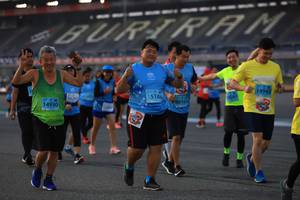 BIB: 14942, 15186, 647, 1626, 780163, 14930
                            <button type="button" onclick="openModal(10886607)" class="btn btn-primary btn-sm float-right btn-popup" data-toggle="modal" data-target=".modal-high-quality">
                        <i class="fas fa-shopping-cart"></i> Add to Cart
                    </button>
                                            <button type="button" onclick="isThisMe(10886607, true)" class="btn btn-success btn-sm float-right btn-popup btn-isme hidden" data-toggle="tooltip" data-placement="bottom" title="นี่คือรูปของคุณใช่ไหม คลิกที่นี่เพื่อเอาเข้าอัลบั้ม">
                        <i class="fas fa-plus"></i> Add to album
                    </button>
                    <button type="button" onclick="isThisMe(10886607, false)" class="btn btn-warning btn-sm float-right btn-popup btn-isnotme hidden">
                        <i class="fas fa-ban"></i> Remove from album
                    </button>