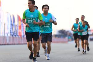 BIB: 5014, 51623
                            <button type="button" onclick="openModal(10476802)" class="btn btn-primary btn-sm float-right btn-popup" data-toggle="modal" data-target=".modal-high-quality">
                        <i class="fas fa-shopping-cart"></i> Add to Cart
                    </button>
                                            <button type="button" onclick="isThisMe(10476802, true)" class="btn btn-success btn-sm float-right btn-popup btn-isme hidden" data-toggle="tooltip" data-placement="bottom" title="นี่คือรูปของคุณใช่ไหม คลิกที่นี่เพื่อเอาเข้าอัลบั้ม">
                        <i class="fas fa-plus"></i> Add to album
                    </button>
                    <button type="button" onclick="isThisMe(10476802, false)" class="btn btn-warning btn-sm float-right btn-popup btn-isnotme hidden">
                        <i class="fas fa-ban"></i> Remove from album
                    </button>