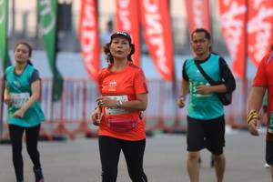 BIB: 277
                            <button type="button" onclick="openModal(10478698)" class="btn btn-primary btn-sm float-right btn-popup" data-toggle="modal" data-target=".modal-high-quality">
                        <i class="fas fa-shopping-cart"></i> Add to Cart
                    </button>
                                            <button type="button" onclick="isThisMe(10478698, true)" class="btn btn-success btn-sm float-right btn-popup btn-isme hidden" data-toggle="tooltip" data-placement="bottom" title="นี่คือรูปของคุณใช่ไหม คลิกที่นี่เพื่อเอาเข้าอัลบั้ม">
                        <i class="fas fa-plus"></i> Add to album
                    </button>
                    <button type="button" onclick="isThisMe(10478698, false)" class="btn btn-warning btn-sm float-right btn-popup btn-isnotme hidden">
                        <i class="fas fa-ban"></i> Remove from album
                    </button>