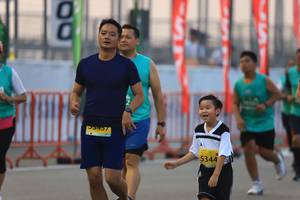 BIB: 5457, 5344
                            <button type="button" onclick="openModal(10479237)" class="btn btn-primary btn-sm float-right btn-popup" data-toggle="modal" data-target=".modal-high-quality">
                        <i class="fas fa-shopping-cart"></i> Add to Cart
                    </button>
                                            <button type="button" onclick="isThisMe(10479237, true)" class="btn btn-success btn-sm float-right btn-popup btn-isme hidden" data-toggle="tooltip" data-placement="bottom" title="นี่คือรูปของคุณใช่ไหม คลิกที่นี่เพื่อเอาเข้าอัลบั้ม">
                        <i class="fas fa-plus"></i> Add to album
                    </button>
                    <button type="button" onclick="isThisMe(10479237, false)" class="btn btn-warning btn-sm float-right btn-popup btn-isnotme hidden">
                        <i class="fas fa-ban"></i> Remove from album
                    </button>