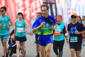 BIB: 1877, 50550, 50199
                            <button type="button" onclick="openModal(10478266)" class="btn btn-primary btn-sm float-right btn-popup" data-toggle="modal" data-target=".modal-high-quality">
                        <i class="fas fa-shopping-cart"></i> Add to Cart
                    </button>
                                            <button type="button" onclick="isThisMe(10478266, true)" class="btn btn-success btn-sm float-right btn-popup btn-isme hidden" data-toggle="tooltip" data-placement="bottom" title="นี่คือรูปของคุณใช่ไหม คลิกที่นี่เพื่อเอาเข้าอัลบั้ม">
                        <i class="fas fa-plus"></i> Add to album
                    </button>
                    <button type="button" onclick="isThisMe(10478266, false)" class="btn btn-warning btn-sm float-right btn-popup btn-isnotme hidden">
                        <i class="fas fa-ban"></i> Remove from album
                    </button>