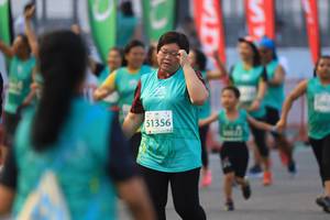 BIB: 51356
                            <button type="button" onclick="openModal(10479927)" class="btn btn-primary btn-sm float-right btn-popup" data-toggle="modal" data-target=".modal-high-quality">
                        <i class="fas fa-shopping-cart"></i> Add to Cart
                    </button>
                                            <button type="button" onclick="isThisMe(10479927, true)" class="btn btn-success btn-sm float-right btn-popup btn-isme hidden" data-toggle="tooltip" data-placement="bottom" title="นี่คือรูปของคุณใช่ไหม คลิกที่นี่เพื่อเอาเข้าอัลบั้ม">
                        <i class="fas fa-plus"></i> Add to album
                    </button>
                    <button type="button" onclick="isThisMe(10479927, false)" class="btn btn-warning btn-sm float-right btn-popup btn-isnotme hidden">
                        <i class="fas fa-ban"></i> Remove from album
                    </button>