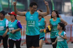 BIB: 51748, 171, 7101, 508, 2252
                            <button type="button" onclick="openModal(10479215)" class="btn btn-primary btn-sm float-right btn-popup" data-toggle="modal" data-target=".modal-high-quality">
                        <i class="fas fa-shopping-cart"></i> Add to Cart
                    </button>
                                            <button type="button" onclick="isThisMe(10479215, true)" class="btn btn-success btn-sm float-right btn-popup btn-isme hidden" data-toggle="tooltip" data-placement="bottom" title="นี่คือรูปของคุณใช่ไหม คลิกที่นี่เพื่อเอาเข้าอัลบั้ม">
                        <i class="fas fa-plus"></i> Add to album
                    </button>
                    <button type="button" onclick="isThisMe(10479215, false)" class="btn btn-warning btn-sm float-right btn-popup btn-isnotme hidden">
                        <i class="fas fa-ban"></i> Remove from album
                    </button>