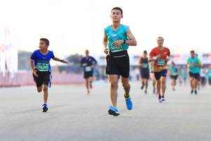 BIB: 50421, 70295
                            <button type="button" onclick="openModal(10476770)" class="btn btn-primary btn-sm float-right btn-popup" data-toggle="modal" data-target=".modal-high-quality">
                        <i class="fas fa-shopping-cart"></i> Add to Cart
                    </button>
                                            <button type="button" onclick="isThisMe(10476770, true)" class="btn btn-success btn-sm float-right btn-popup btn-isme hidden" data-toggle="tooltip" data-placement="bottom" title="นี่คือรูปของคุณใช่ไหม คลิกที่นี่เพื่อเอาเข้าอัลบั้ม">
                        <i class="fas fa-plus"></i> Add to album
                    </button>
                    <button type="button" onclick="isThisMe(10476770, false)" class="btn btn-warning btn-sm float-right btn-popup btn-isnotme hidden">
                        <i class="fas fa-ban"></i> Remove from album
                    </button>