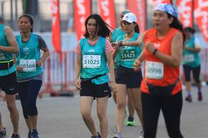 BIB: 53423, 51025, 50566, 0998
                            <button type="button" onclick="openModal(10478638)" class="btn btn-primary btn-sm float-right btn-popup" data-toggle="modal" data-target=".modal-high-quality">
                        <i class="fas fa-shopping-cart"></i> Add to Cart
                    </button>
                                            <button type="button" onclick="isThisMe(10478638, true)" class="btn btn-success btn-sm float-right btn-popup btn-isme hidden" data-toggle="tooltip" data-placement="bottom" title="นี่คือรูปของคุณใช่ไหม คลิกที่นี่เพื่อเอาเข้าอัลบั้ม">
                        <i class="fas fa-plus"></i> Add to album
                    </button>
                    <button type="button" onclick="isThisMe(10478638, false)" class="btn btn-warning btn-sm float-right btn-popup btn-isnotme hidden">
                        <i class="fas fa-ban"></i> Remove from album
                    </button>