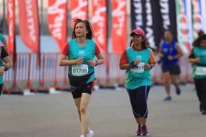 BIB: 037, 81768
                            <button type="button" onclick="openModal(10478809)" class="btn btn-primary btn-sm float-right btn-popup" data-toggle="modal" data-target=".modal-high-quality">
                        <i class="fas fa-shopping-cart"></i> Add to Cart
                    </button>
                                            <button type="button" onclick="isThisMe(10478809, true)" class="btn btn-success btn-sm float-right btn-popup btn-isme hidden" data-toggle="tooltip" data-placement="bottom" title="นี่คือรูปของคุณใช่ไหม คลิกที่นี่เพื่อเอาเข้าอัลบั้ม">
                        <i class="fas fa-plus"></i> Add to album
                    </button>
                    <button type="button" onclick="isThisMe(10478809, false)" class="btn btn-warning btn-sm float-right btn-popup btn-isnotme hidden">
                        <i class="fas fa-ban"></i> Remove from album
                    </button>