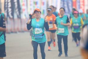 BIB: 52975
                            <button type="button" onclick="openModal(10478562)" class="btn btn-primary btn-sm float-right btn-popup" data-toggle="modal" data-target=".modal-high-quality">
                        <i class="fas fa-shopping-cart"></i> Add to Cart
                    </button>
                                            <button type="button" onclick="isThisMe(10478562, true)" class="btn btn-success btn-sm float-right btn-popup btn-isme hidden" data-toggle="tooltip" data-placement="bottom" title="นี่คือรูปของคุณใช่ไหม คลิกที่นี่เพื่อเอาเข้าอัลบั้ม">
                        <i class="fas fa-plus"></i> Add to album
                    </button>
                    <button type="button" onclick="isThisMe(10478562, false)" class="btn btn-warning btn-sm float-right btn-popup btn-isnotme hidden">
                        <i class="fas fa-ban"></i> Remove from album
                    </button>