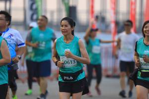 BIB: 0613, 5064
                            <button type="button" onclick="openModal(10478990)" class="btn btn-primary btn-sm float-right btn-popup" data-toggle="modal" data-target=".modal-high-quality">
                        <i class="fas fa-shopping-cart"></i> Add to Cart
                    </button>
                                            <button type="button" onclick="isThisMe(10478990, true)" class="btn btn-success btn-sm float-right btn-popup btn-isme hidden" data-toggle="tooltip" data-placement="bottom" title="นี่คือรูปของคุณใช่ไหม คลิกที่นี่เพื่อเอาเข้าอัลบั้ม">
                        <i class="fas fa-plus"></i> Add to album
                    </button>
                    <button type="button" onclick="isThisMe(10478990, false)" class="btn btn-warning btn-sm float-right btn-popup btn-isnotme hidden">
                        <i class="fas fa-ban"></i> Remove from album
                    </button>