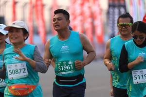 BIB: 50872, 51961, 5119
                            <button type="button" onclick="openModal(10477994)" class="btn btn-primary btn-sm float-right btn-popup" data-toggle="modal" data-target=".modal-high-quality">
                        <i class="fas fa-shopping-cart"></i> Add to Cart
                    </button>
                                            <button type="button" onclick="isThisMe(10477994, true)" class="btn btn-success btn-sm float-right btn-popup btn-isme hidden" data-toggle="tooltip" data-placement="bottom" title="นี่คือรูปของคุณใช่ไหม คลิกที่นี่เพื่อเอาเข้าอัลบั้ม">
                        <i class="fas fa-plus"></i> Add to album
                    </button>
                    <button type="button" onclick="isThisMe(10477994, false)" class="btn btn-warning btn-sm float-right btn-popup btn-isnotme hidden">
                        <i class="fas fa-ban"></i> Remove from album
                    </button>