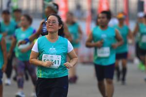 BIB: 741
                            <button type="button" onclick="openModal(10478929)" class="btn btn-primary btn-sm float-right btn-popup" data-toggle="modal" data-target=".modal-high-quality">
                        <i class="fas fa-shopping-cart"></i> Add to Cart
                    </button>
                                            <button type="button" onclick="isThisMe(10478929, true)" class="btn btn-success btn-sm float-right btn-popup btn-isme hidden" data-toggle="tooltip" data-placement="bottom" title="นี่คือรูปของคุณใช่ไหม คลิกที่นี่เพื่อเอาเข้าอัลบั้ม">
                        <i class="fas fa-plus"></i> Add to album
                    </button>
                    <button type="button" onclick="isThisMe(10478929, false)" class="btn btn-warning btn-sm float-right btn-popup btn-isnotme hidden">
                        <i class="fas fa-ban"></i> Remove from album
                    </button>