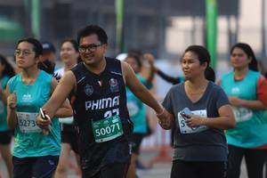 BIB: 5273, 50071
                            <button type="button" onclick="openModal(10479079)" class="btn btn-primary btn-sm float-right btn-popup" data-toggle="modal" data-target=".modal-high-quality">
                        <i class="fas fa-shopping-cart"></i> Add to Cart
                    </button>
                                            <button type="button" onclick="isThisMe(10479079, true)" class="btn btn-success btn-sm float-right btn-popup btn-isme hidden" data-toggle="tooltip" data-placement="bottom" title="นี่คือรูปของคุณใช่ไหม คลิกที่นี่เพื่อเอาเข้าอัลบั้ม">
                        <i class="fas fa-plus"></i> Add to album
                    </button>
                    <button type="button" onclick="isThisMe(10479079, false)" class="btn btn-warning btn-sm float-right btn-popup btn-isnotme hidden">
                        <i class="fas fa-ban"></i> Remove from album
                    </button>