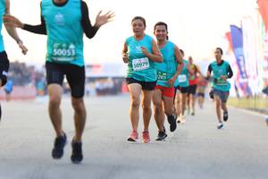 BIB: 50053, 50979, 285
                            <button type="button" onclick="openModal(10476749)" class="btn btn-primary btn-sm float-right btn-popup" data-toggle="modal" data-target=".modal-high-quality">
                        <i class="fas fa-shopping-cart"></i> Add to Cart
                    </button>
                                            <button type="button" onclick="isThisMe(10476749, true)" class="btn btn-success btn-sm float-right btn-popup btn-isme hidden" data-toggle="tooltip" data-placement="bottom" title="นี่คือรูปของคุณใช่ไหม คลิกที่นี่เพื่อเอาเข้าอัลบั้ม">
                        <i class="fas fa-plus"></i> Add to album
                    </button>
                    <button type="button" onclick="isThisMe(10476749, false)" class="btn btn-warning btn-sm float-right btn-popup btn-isnotme hidden">
                        <i class="fas fa-ban"></i> Remove from album
                    </button>