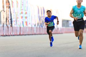 BIB: 50421, 70295
                            <button type="button" onclick="openModal(10476776)" class="btn btn-primary btn-sm float-right btn-popup" data-toggle="modal" data-target=".modal-high-quality">
                        <i class="fas fa-shopping-cart"></i> Add to Cart
                    </button>
                                            <button type="button" onclick="isThisMe(10476776, true)" class="btn btn-success btn-sm float-right btn-popup btn-isme hidden" data-toggle="tooltip" data-placement="bottom" title="นี่คือรูปของคุณใช่ไหม คลิกที่นี่เพื่อเอาเข้าอัลบั้ม">
                        <i class="fas fa-plus"></i> Add to album
                    </button>
                    <button type="button" onclick="isThisMe(10476776, false)" class="btn btn-warning btn-sm float-right btn-popup btn-isnotme hidden">
                        <i class="fas fa-ban"></i> Remove from album
                    </button>