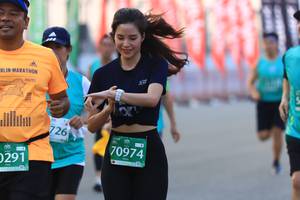 BIB: 726, 70974, 291
                            <button type="button" onclick="openModal(10477240)" class="btn btn-primary btn-sm float-right btn-popup" data-toggle="modal" data-target=".modal-high-quality">
                        <i class="fas fa-shopping-cart"></i> Add to Cart
                    </button>
                                            <button type="button" onclick="isThisMe(10477240, true)" class="btn btn-success btn-sm float-right btn-popup btn-isme hidden" data-toggle="tooltip" data-placement="bottom" title="นี่คือรูปของคุณใช่ไหม คลิกที่นี่เพื่อเอาเข้าอัลบั้ม">
                        <i class="fas fa-plus"></i> Add to album
                    </button>
                    <button type="button" onclick="isThisMe(10477240, false)" class="btn btn-warning btn-sm float-right btn-popup btn-isnotme hidden">
                        <i class="fas fa-ban"></i> Remove from album
                    </button>